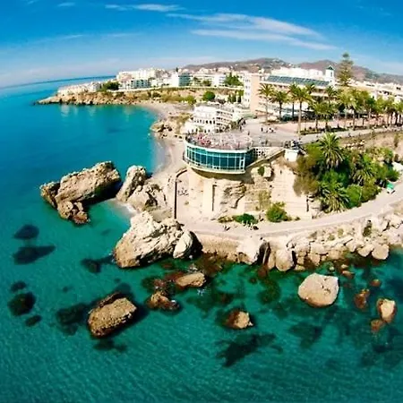 Escapada A Апартаменты Нерха